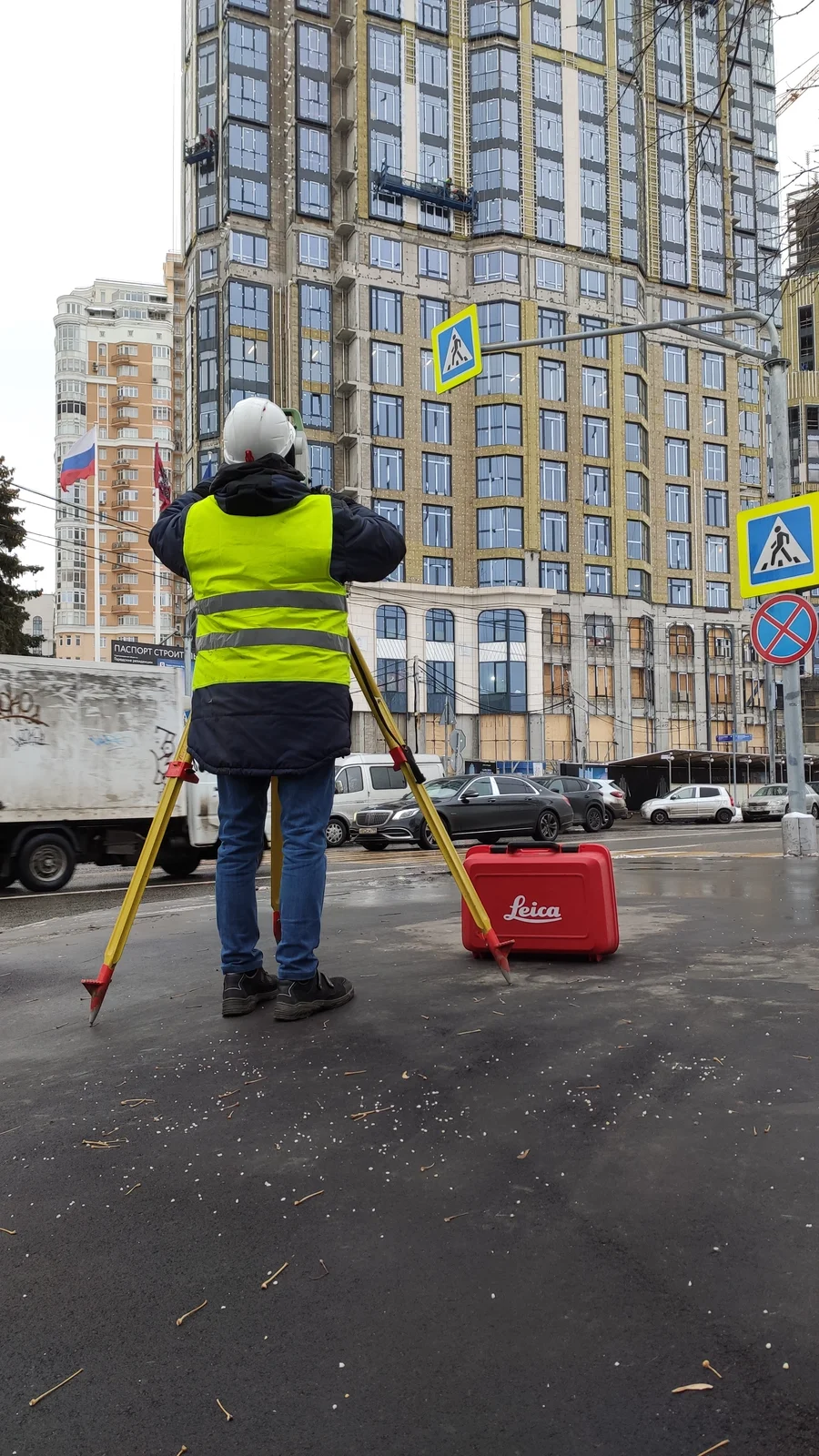 Геодезические наблюдения на объекте на Нежинской улице